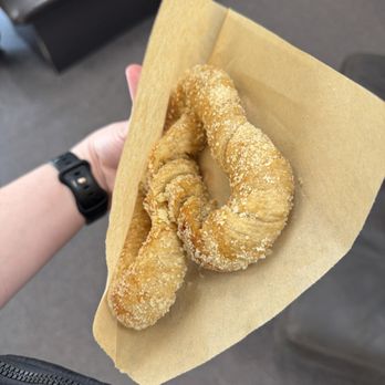 Patriot Pretzel - Garlic Parmesan - Pretzels Near Me - Kernersville, North Carolina Patriot Pretzel - Garlic Parmesan - Pretzels Near Me - Kernersville, North Carolina