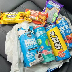 Max Muscle Nutrition - Protein bars, energy drinks, protein drinks.