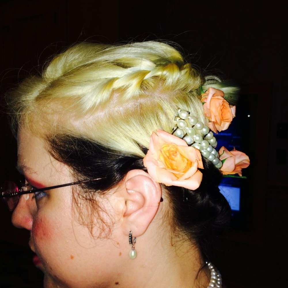 V Studio - Hair Salons Near Me - Alexandria, Virginia