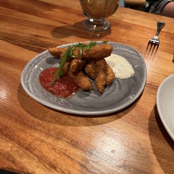 Duke's Malibu - Panko Crusted Calamari - New American Near Me - Malibu, California