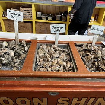 Bridges Restaurant - Oysters - Bars Near Me - Grasonville, Maryland