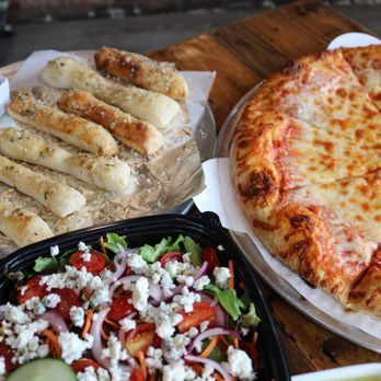 Toss Pizza and Wings - Chicken Wings Near Me - Saint Clair, Pennsylvania Toss Pizza and Wings - Chicken Wings Near Me - Saint Clair, Pennsylvania
