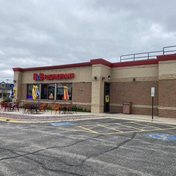 B&B Restaurant - Exterior - Greek Near Me - Grayslake, Illinois