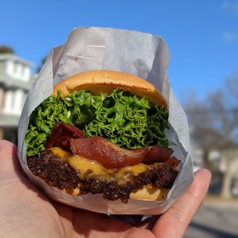 Rudy - Rudy cheeseburger - Burgers Near Me - Toronto, Ontario