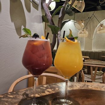 Luna - Red and White sangrias - Tacos Near Me - Bakersfield, California