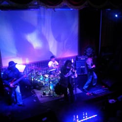McCarthy's Irish Pub - Noche de rock