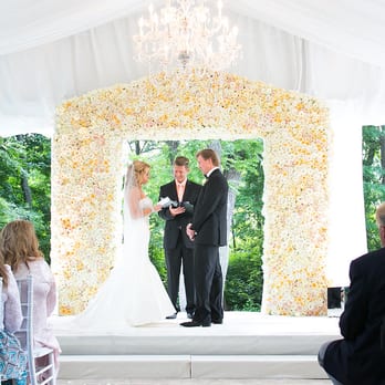 Studio Dan Meiners - Custom made of over 1000 white roses for an arbor - Florists Near Me - Kansas City, Missouri Studio Dan Meiners - Custom made of over 1000 white roses for an arbor - Florists Near Me - Kansas City, Missouri