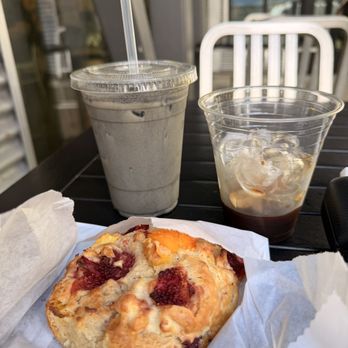9Bar HNL - Strawberry mango - Coffee & Tea Near Me - Honolulu, Hawaii 9Bar HNL - Strawberry mango - Coffee & Tea Near Me - Honolulu, Hawaii