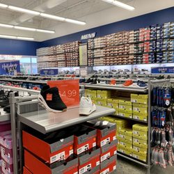 SKECHERS Factory Outlet - Shoes