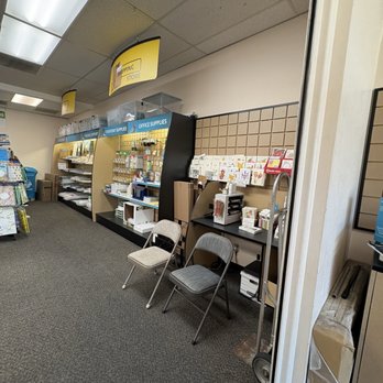 The UPS Store - Shipping Centers Near Me - Walnut Creek, California