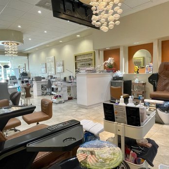 Trendy Nail Bar - Last appointment on a Sunday! - Nail Salons Near Me - Tampa Bay, Florida Trendy Nail Bar - Last appointment on a Sunday! - Nail Salons Near Me - Tampa Bay, Florida