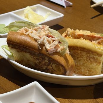 Blue Claw - Sushi Bars Near Me - Houston, Texas Blue Claw - Sushi Bars Near Me - Houston, Texas