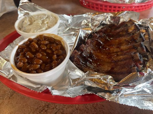 White House Tavern by null