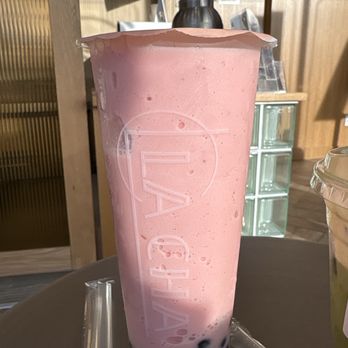 La Cha - strawberry shake with boba - Bubble Tea Near Me - Hawthorne, California La Cha - strawberry shake with boba - Bubble Tea Near Me - Hawthorne, California