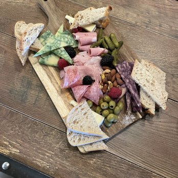 Brewha - Grazing Board - Beer Bar Near Me - Cornville, Arizona Brewha - Grazing Board - Beer Bar Near Me - Cornville, Arizona
