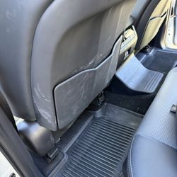 La Palma Car Wash - Dirty behind the seats