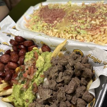 Los Brothers Restaurant - two trays of food - Colombian Near Me - Greenacres, Florida Los Brothers Restaurant - two trays of food - Colombian Near Me - Greenacres, Florida