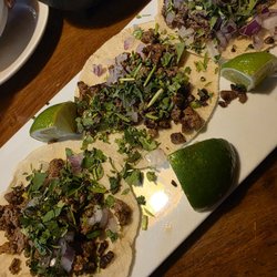 Las Trojas Cantina - Taco with beef