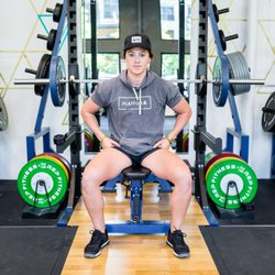 Platform Strength - Bench press for days.