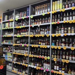 Sav Mor Food Store