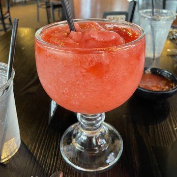El Mero Mero - Frozen Strawberry Margarita - Mexican Near Me - Schaumburg, Illinois El Mero Mero - Frozen Strawberry Margarita - Mexican Near Me - Schaumburg, Illinois