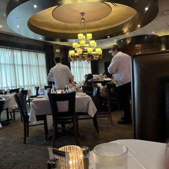 Chicago Prime Steakhouse - Interior - Steakhouses Near Me - Schaumburg, Illinois