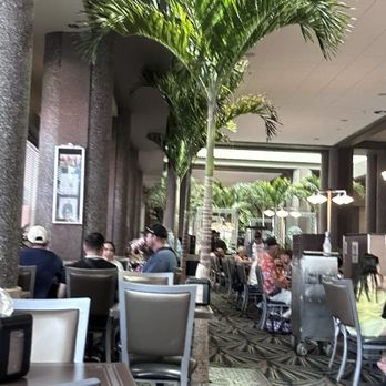ABC Commissary - Dining area - New American Near Me - Orlando, Florida