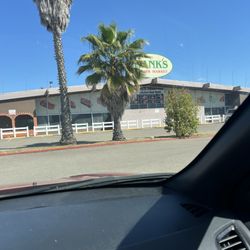 Hank's Farmer Market - Hank supermarket