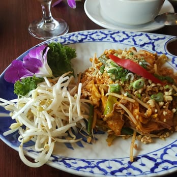 Soong Thai - Chicken Pad Thai. Mmmmm. - Thai Near Me - Ocoee, Florida