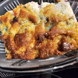 Cinnamon Roll Bread Pudding with Raisins