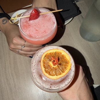 Mrs Fish - Cocktail Bars Near Me - Los Angeles, California