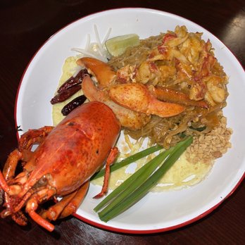 Wayla - Sen chan pad lobster - Thai Near Me - New York, New York