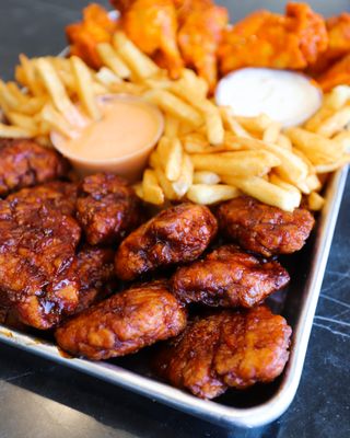 Detroit Wing Company by null