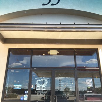 Between Friends Coffee - Great service, friendly staff, organic coffee, wifi, locally owned and gourmet pastries. I'm sold. - Cafes Near Me - Warner Robins, Georgia