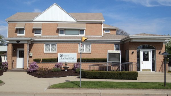 Steinke-lazarczyk Family Funeral Home And Cremation Services Lake Geneva