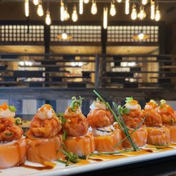 Crazy Rock'N Sushi - Gardena - Giant Roll
