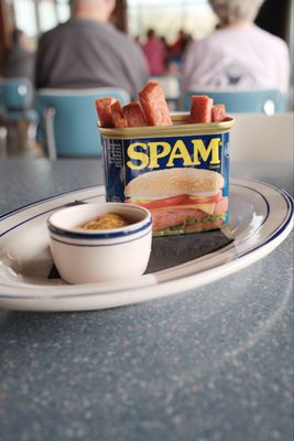 Hank's Garage and Grill by null