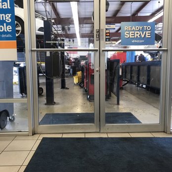 Quick Lane Tire & Auto Center - Watch the Team work their magic while you wait! - Auto Repair Near Me - Tampa, Florida Quick Lane Tire & Auto Center - Watch the Team work their magic while you wait! - Auto Repair Near Me - Tampa, Florida