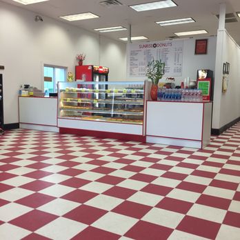 Sunrise Donuts - a checkered floor in a restaurant - Donuts Near Me - Tyler, Texas