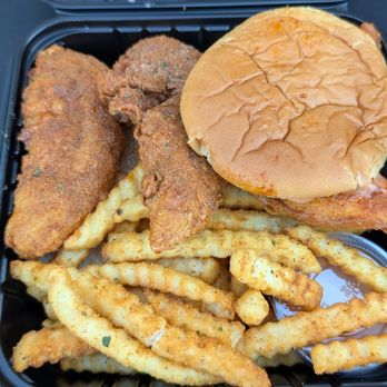Jojo’s Hot Chicken - Combo #3 - Food Trucks Near Me - San Jose, California Jojo’s Hot Chicken - Combo #3 - Food Trucks Near Me - San Jose, California