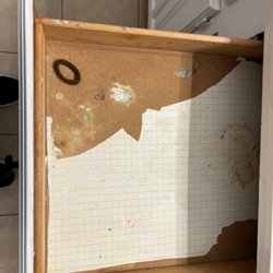 M-Squared Management - Most of the drawers looked like this and the company didn't do anything to hold the landlords accountable. (This was move-in day...)