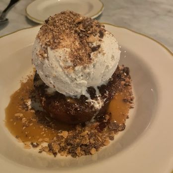 Beverley’s Bistro & Bar - Sticky toffee cake - Cocktail Bars Near Me - Dallas, Texas Beverley’s Bistro & Bar - Sticky toffee cake - Cocktail Bars Near Me - Dallas, Texas