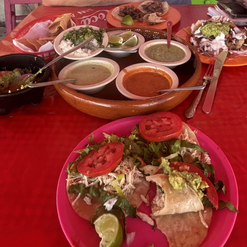 Tacun - Beef nachos, steak tacos, chicken tacos - Mexican Near Me - Cancún, ROO Tacun - Beef nachos, steak tacos, chicken tacos - Mexican Near Me - Cancún, ROO
