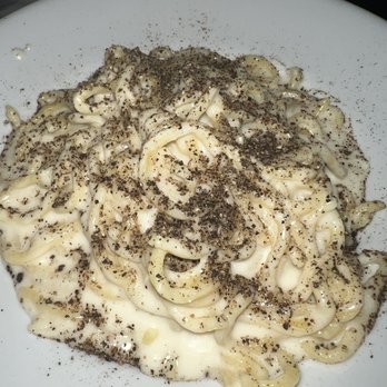 Da Enzo al 29 - Cacio e Pepe - Roman Near Me - Rome, RM Da Enzo al 29 - Cacio e Pepe - Roman Near Me - Rome, RM