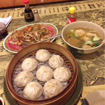 Shanghai Bun - Steamed pork buns, shrimp chow fun, shrimp & pork wonton soup - Chinese Near Me - Matawan, New Jersey
