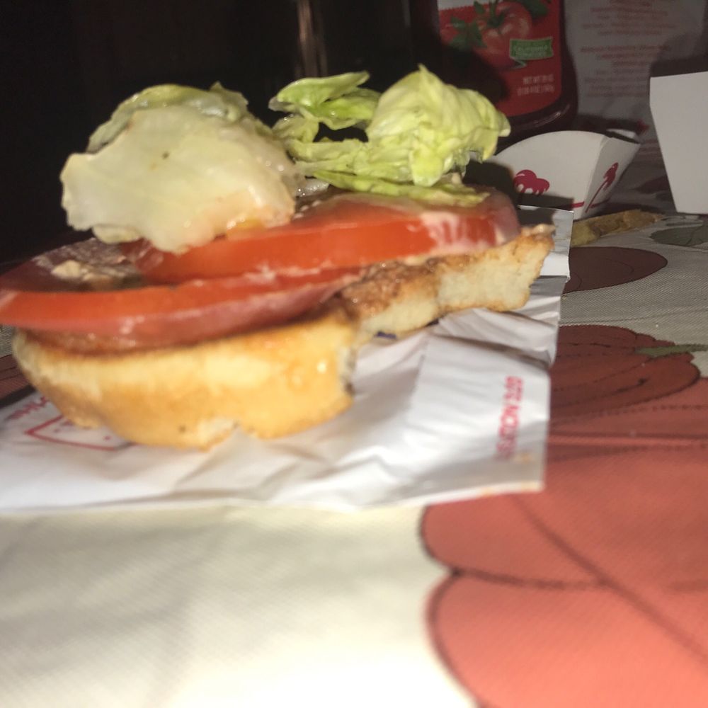 In-N-Out Burger - Soggy bun, covered in unwanted lettuce and tomato - Fast Food Near Me - Gilbert, Arizona In-N-Out Burger - Soggy bun, covered in unwanted lettuce and tomato - Fast Food Near Me - Gilbert, Arizona