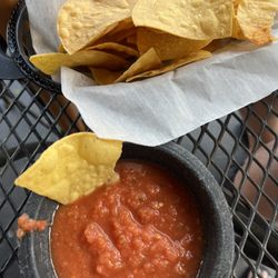 El Rancho Nuevo Taqueria - Chips and salsa