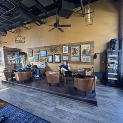 Chuco Cigars - Cigar Lounge