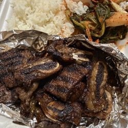 Barbeque Sakebob - Galbi, kimchi, white rice