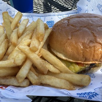 Dairy Queen Grill & Chill - Cheeseburger and fries - Fast Food Near Me - Richmond, British Columbia Dairy Queen Grill & Chill - Cheeseburger and fries - Fast Food Near Me - Richmond, British Columbia